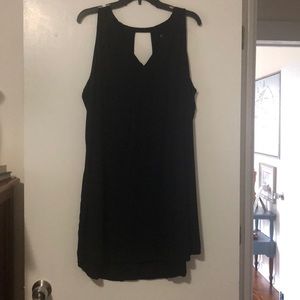 Gap - Little Black Shift Mini with Keyhole Back XL